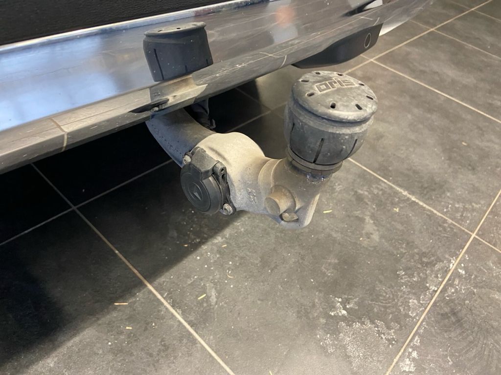 Mercedes-Benz GLC 300 2021