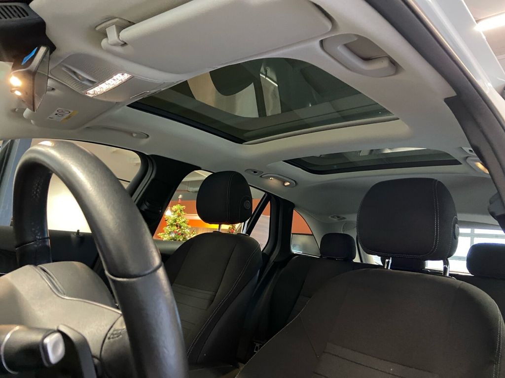 Mercedes-Benz GLC 300 2021