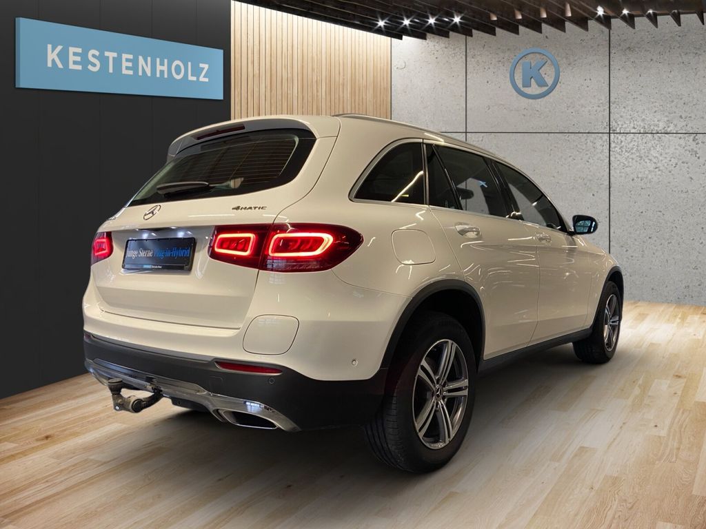 Mercedes-Benz GLC 300 2021