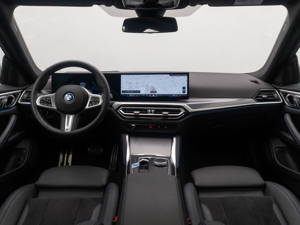 BMW i4 2023