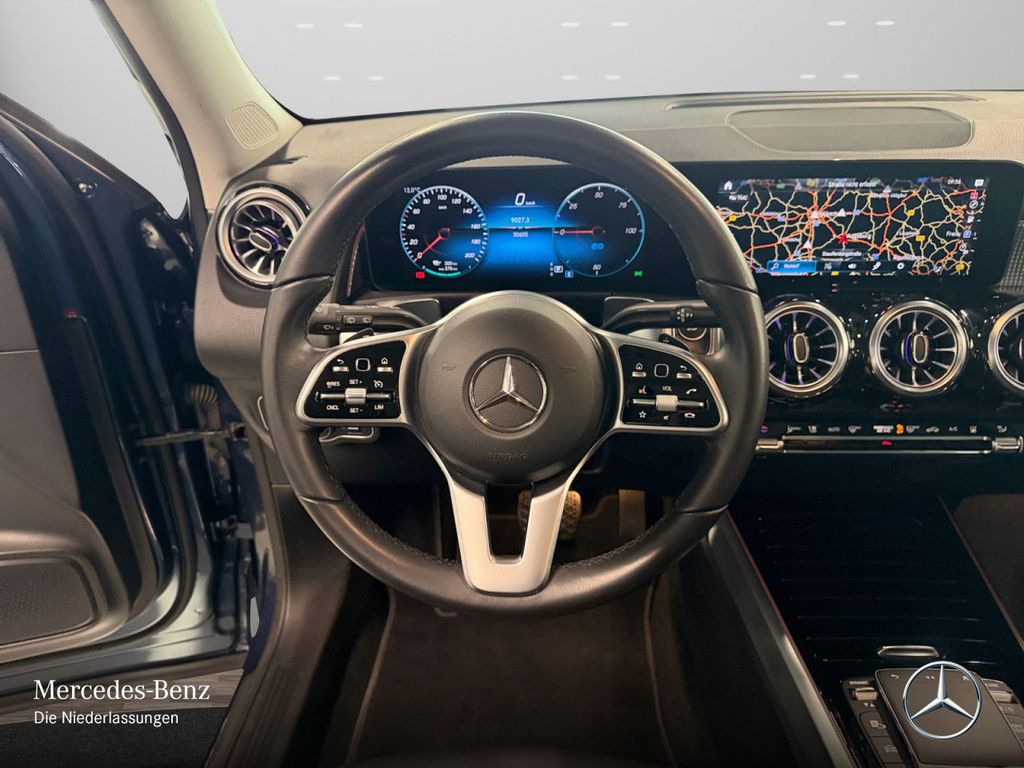 Mercedes-Benz EQB 2022