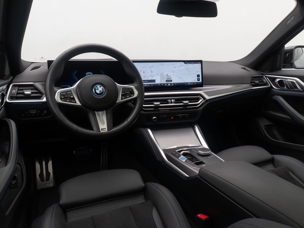 BMW i4 2023