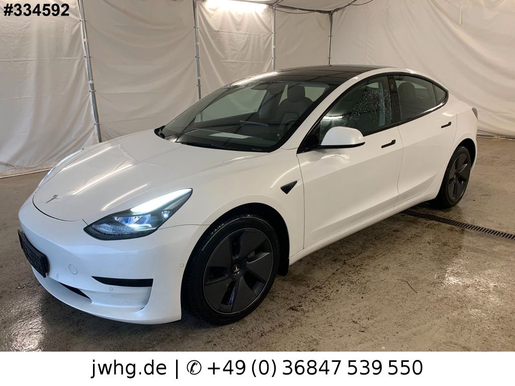 Tesla Model 3 2022