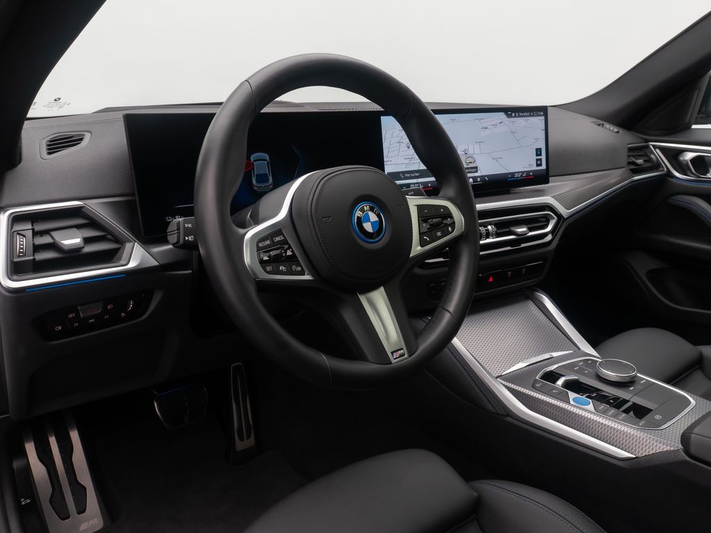 BMW i4 2023