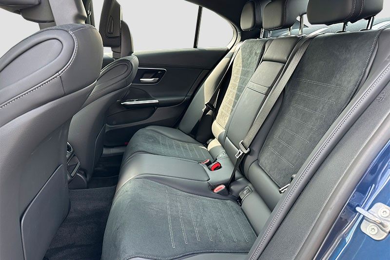 Mercedes-Benz C 300 2024