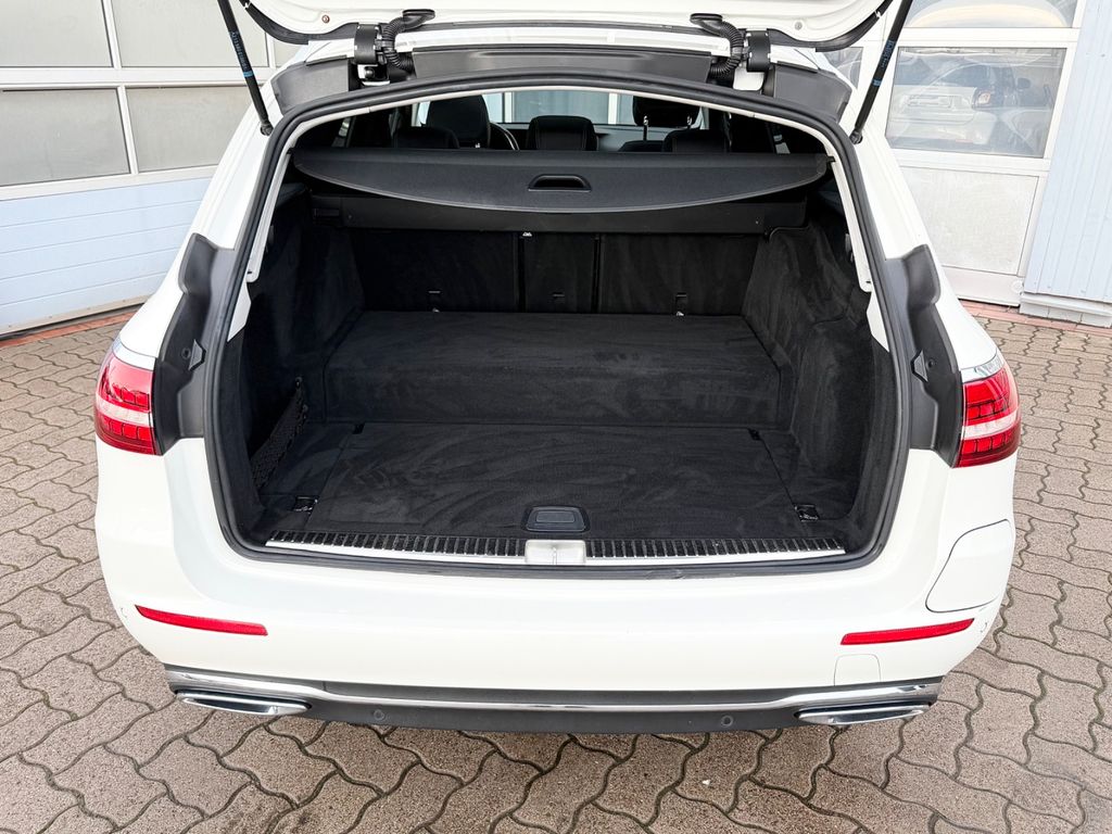Mercedes-Benz E 300 2020