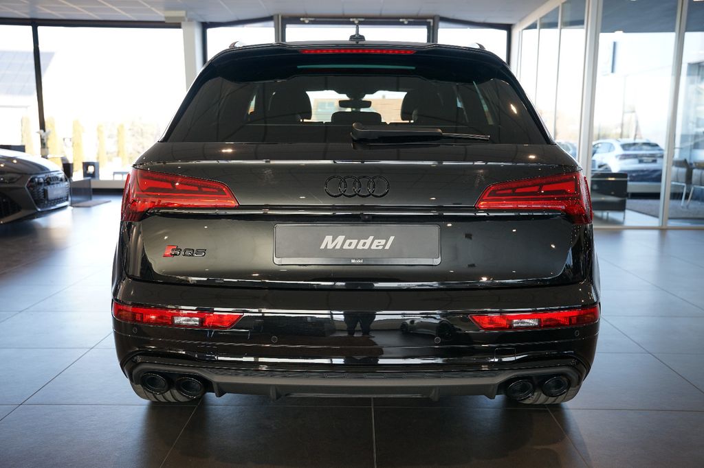 Audi SQ5 2025