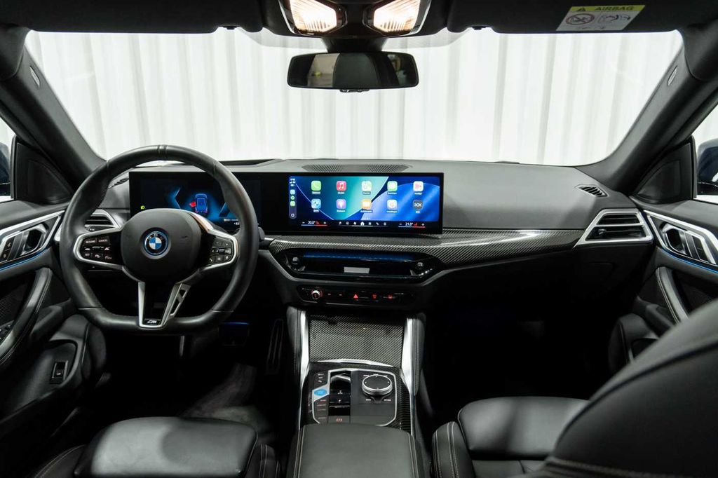 BMW i4 2024