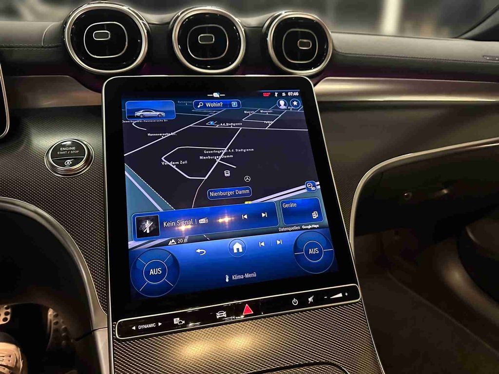 Mercedes-Benz C 300 2024