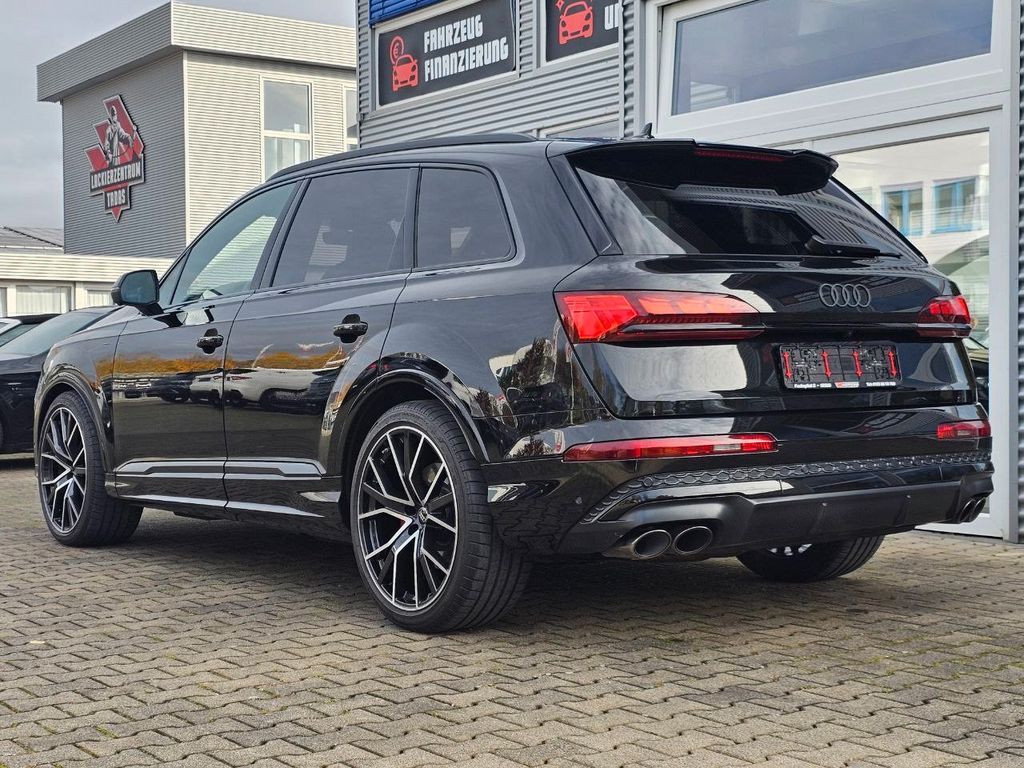 Audi SQ7 2024