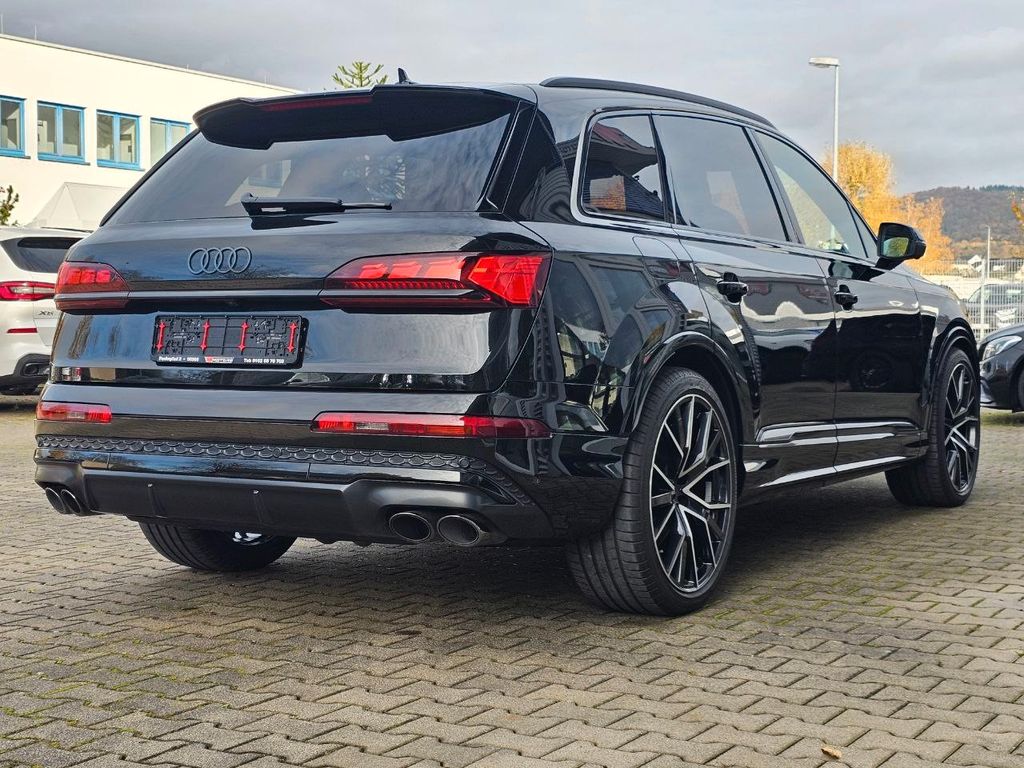 Audi SQ7 2024