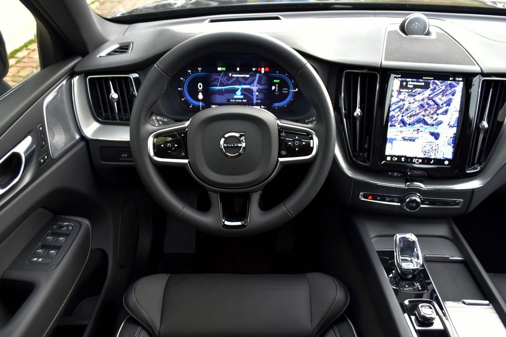 Volvo XC60 2024