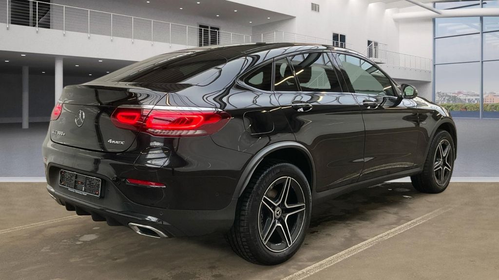 Mercedes-Benz GLC 300 2021
