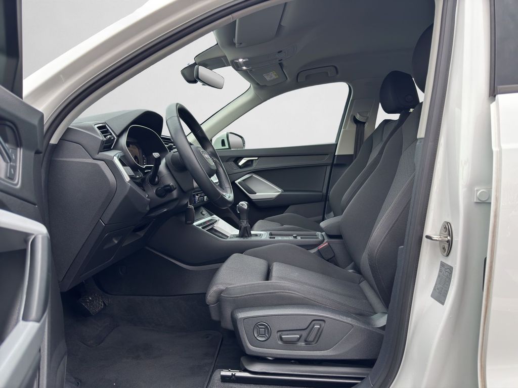 Audi Q3 2021