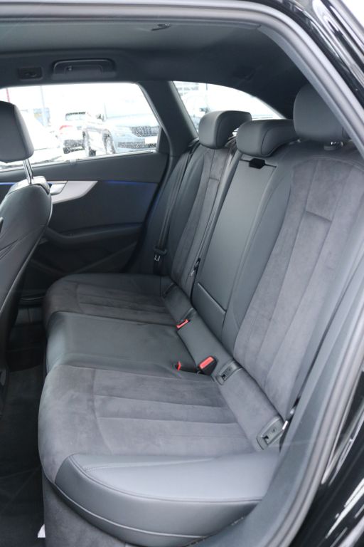 Audi A4 2024