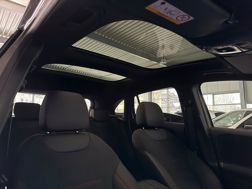 Mercedes-Benz GLA 220 2024