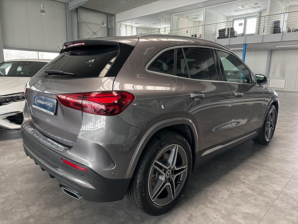Mercedes-Benz GLA 220 2024