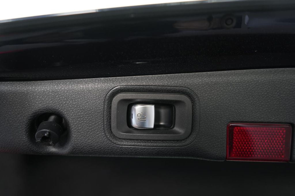 Mercedes-Benz E 300 2022