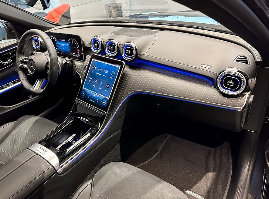 Mercedes-Benz C 300 2024