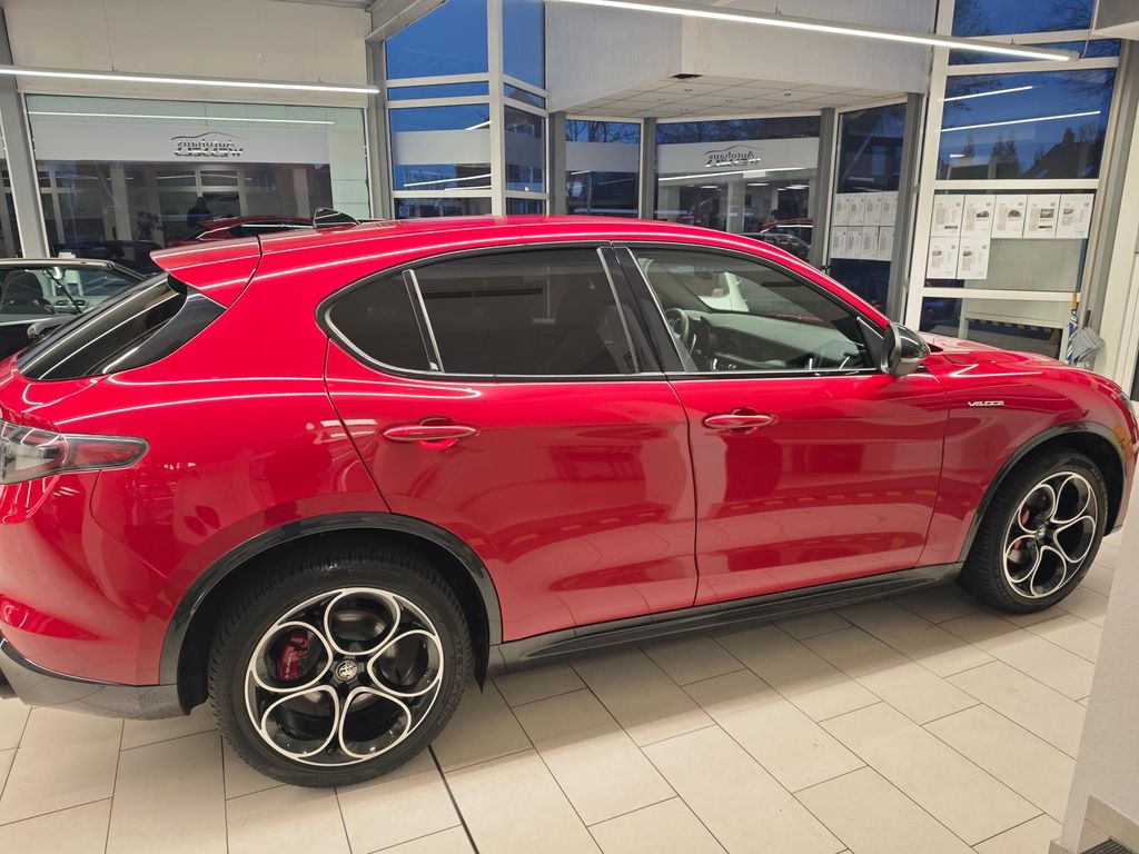 Alfa Romeo Stelvio 2024