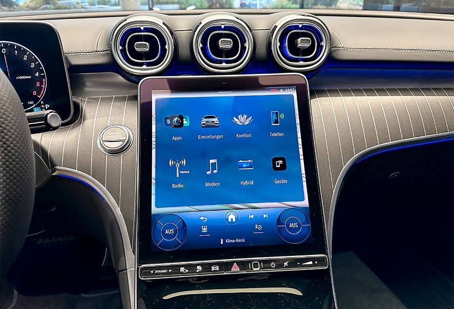 Mercedes-Benz C 300 2024