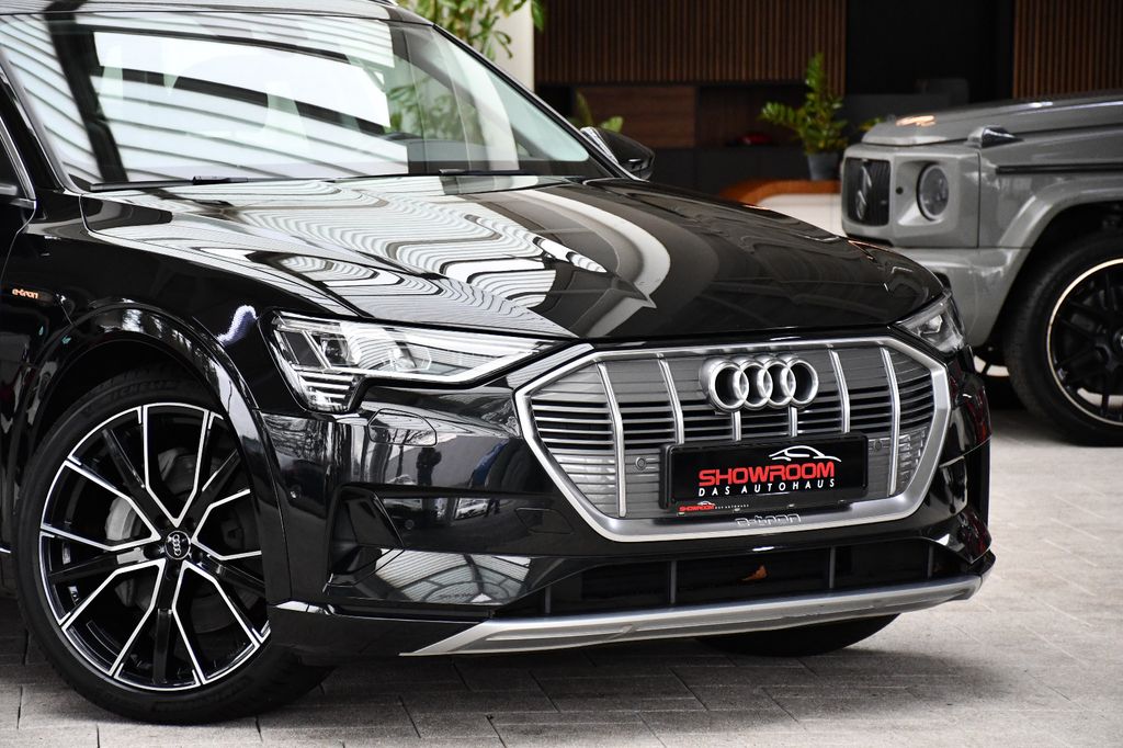 Audi e-tron 2019