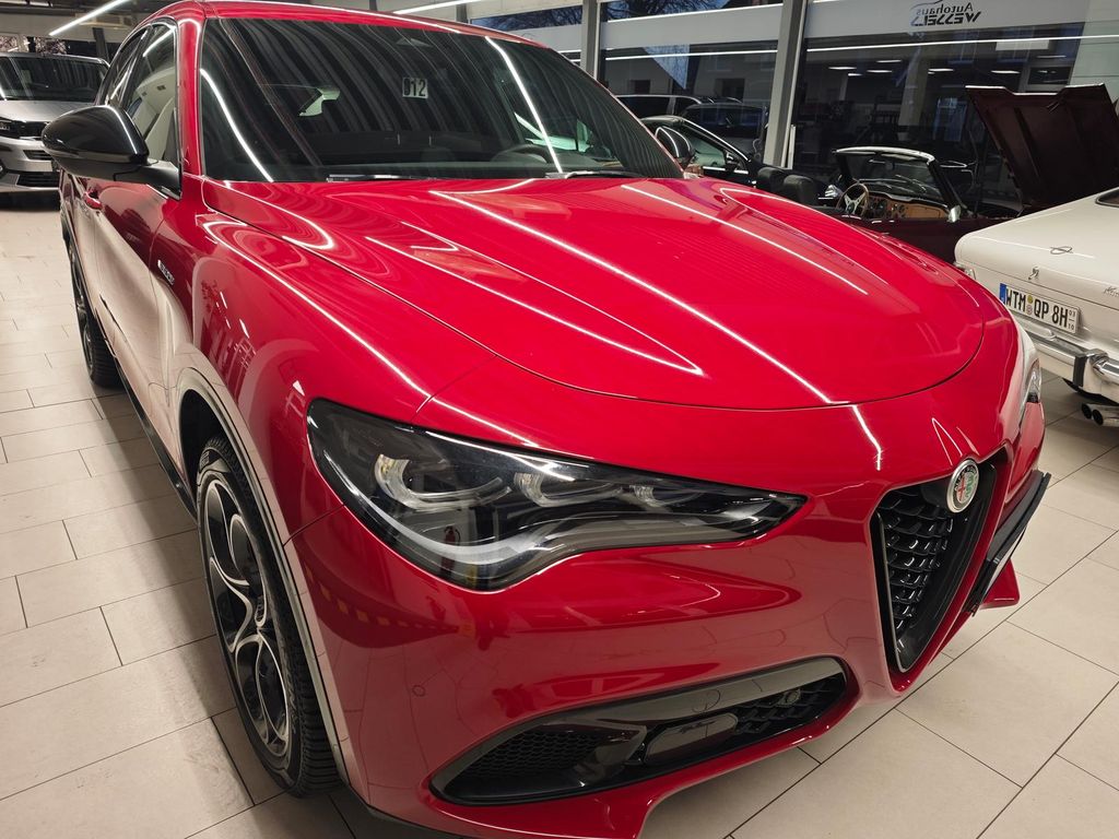 Alfa Romeo Stelvio 2024