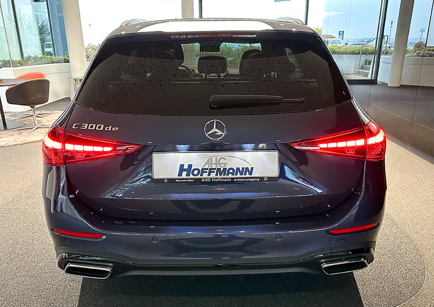 Mercedes-Benz C 300 2024