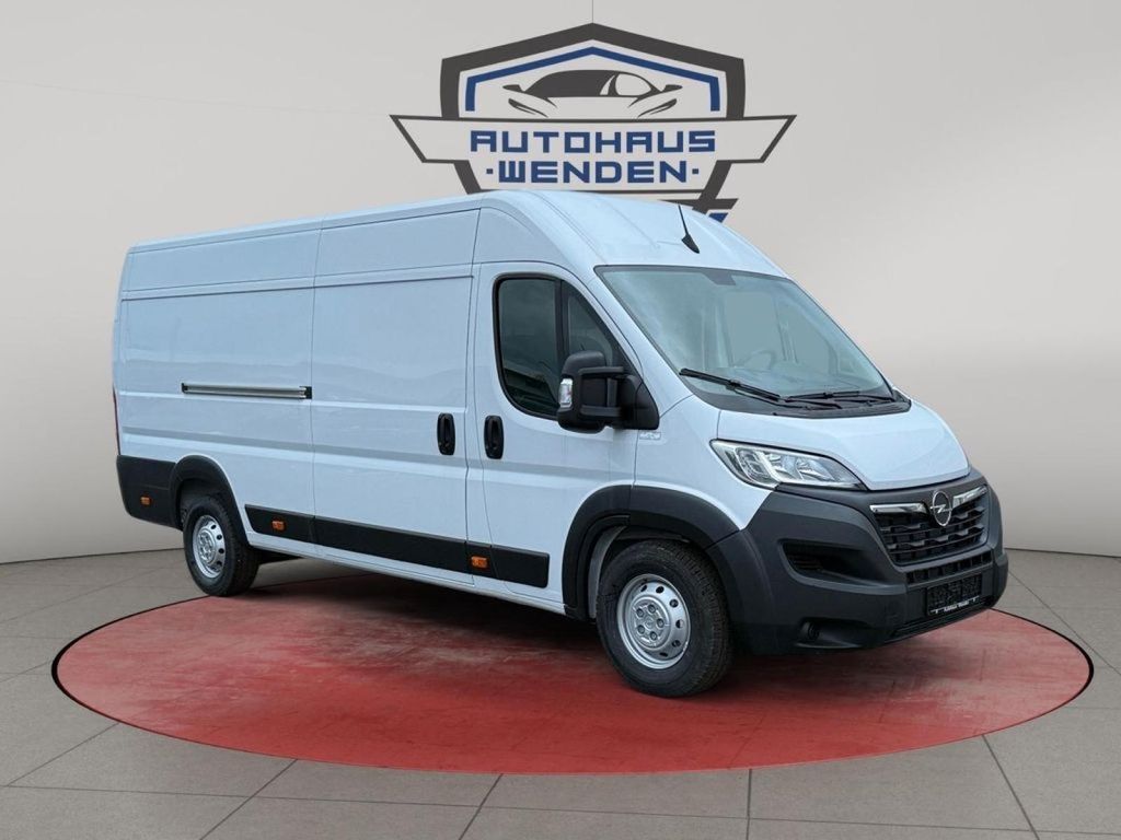 Opel Movano 2024