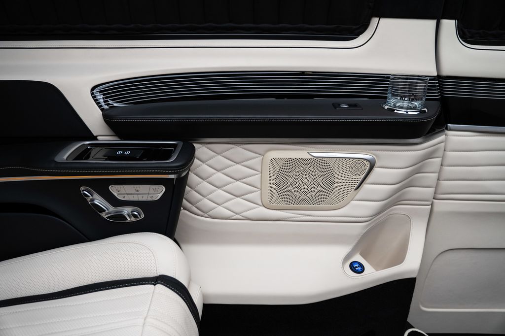 Mercedes-Benz V 300