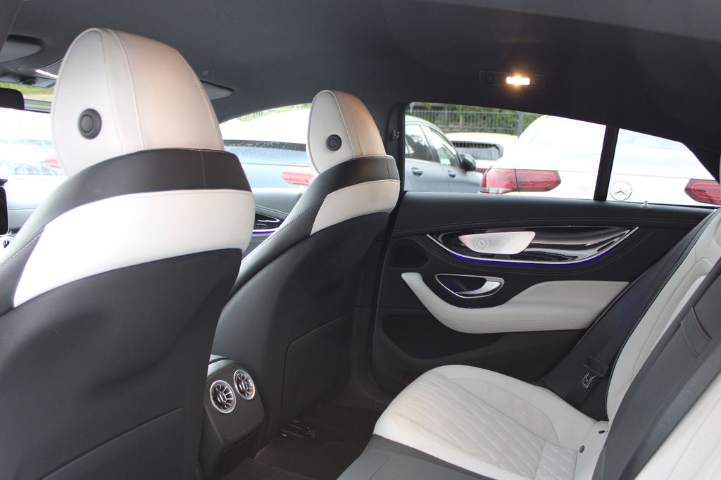 Mercedes-Benz AMG GT 2022