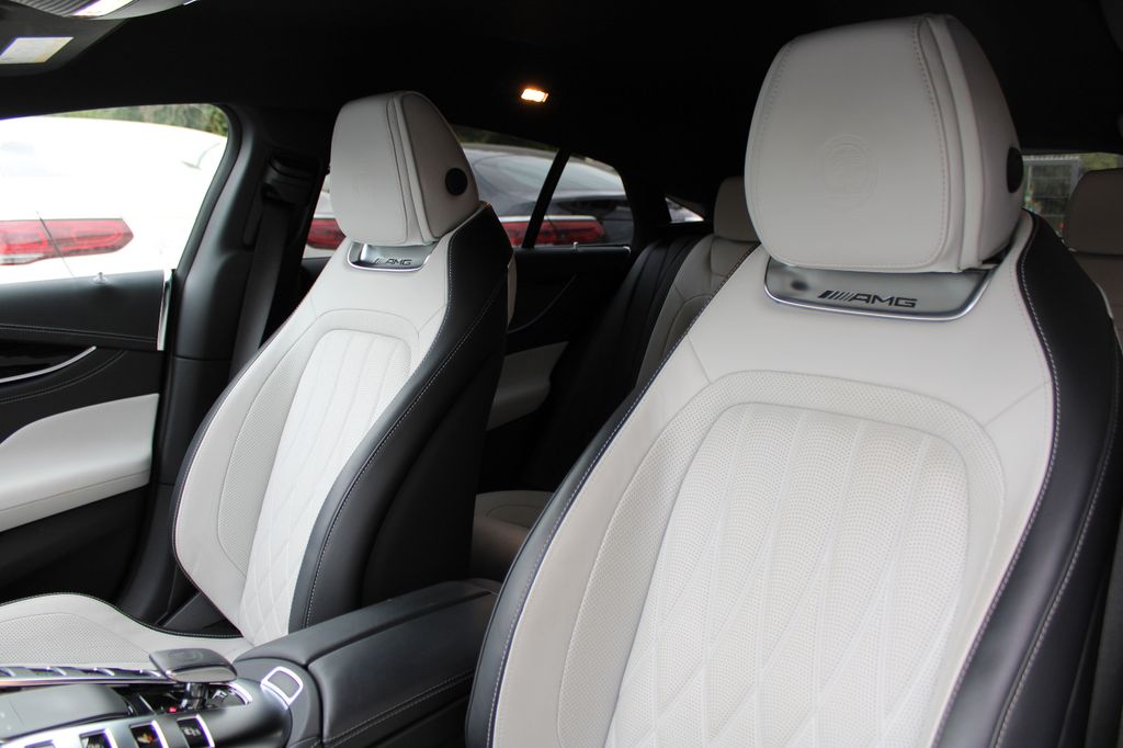 Mercedes-Benz AMG GT 2022