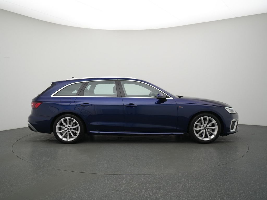 Audi A4 2022