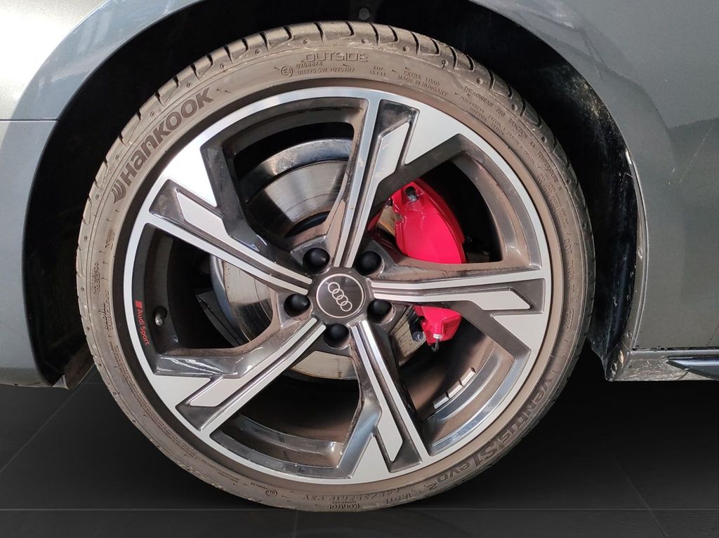 Audi A4 2025