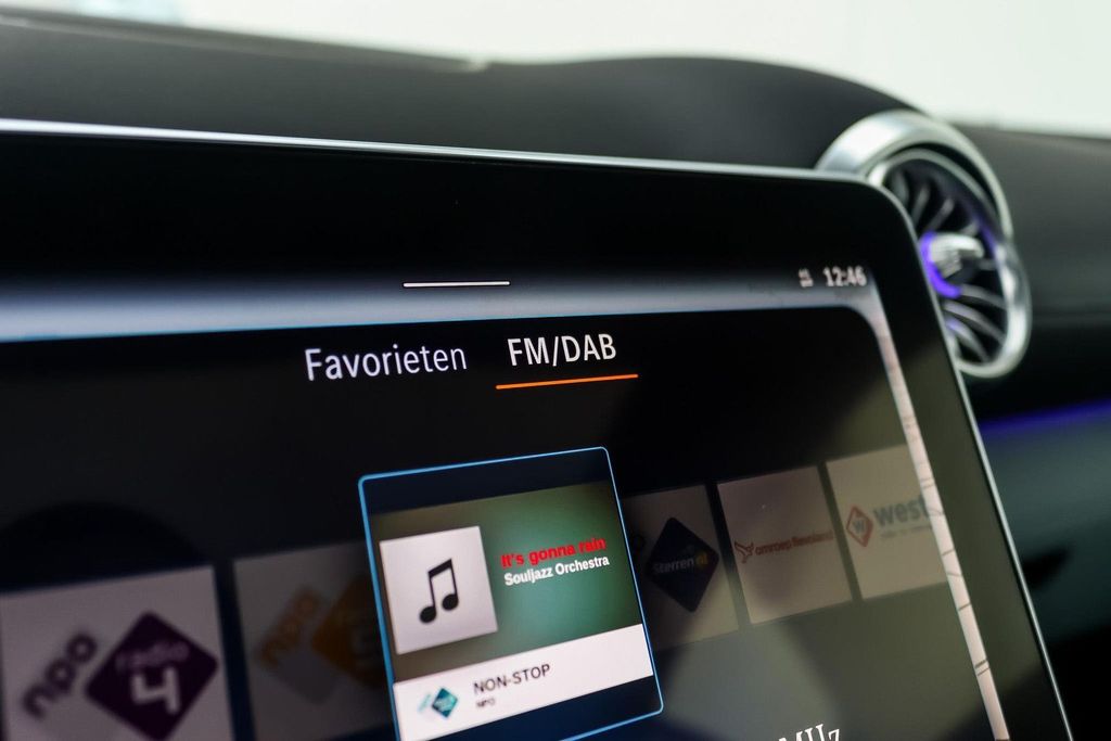 Mercedes-Benz AMG GT 2025