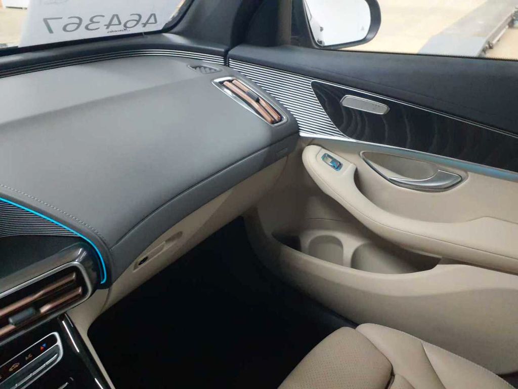 Mercedes-Benz EQC 2022