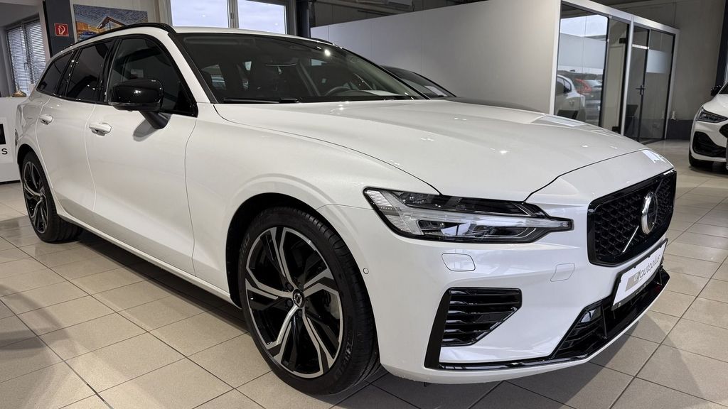 Volvo V60 2024