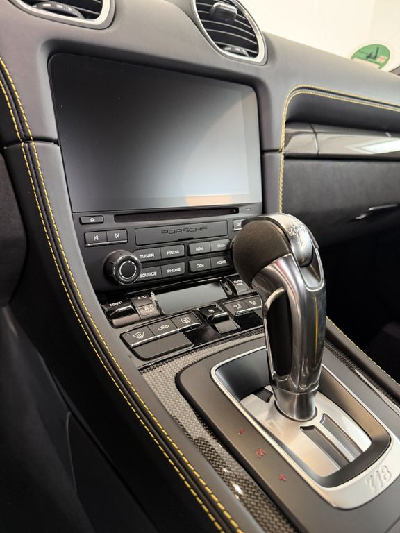 Porsche Boxster 2021