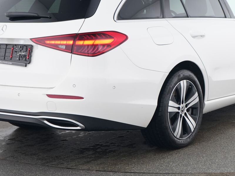 Mercedes-Benz C 300 2025