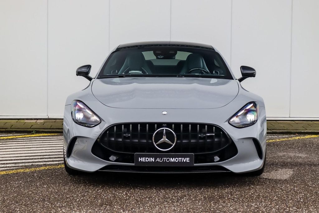 Mercedes-Benz AMG GT 2025