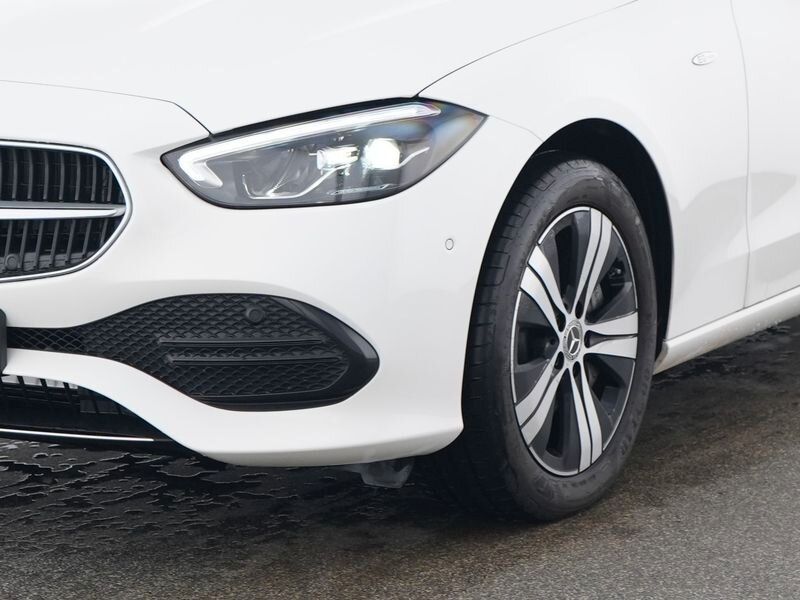 Mercedes-Benz C 300 2025