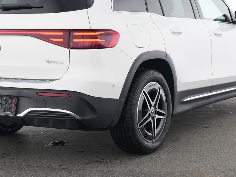 Mercedes-Benz EQB 2024