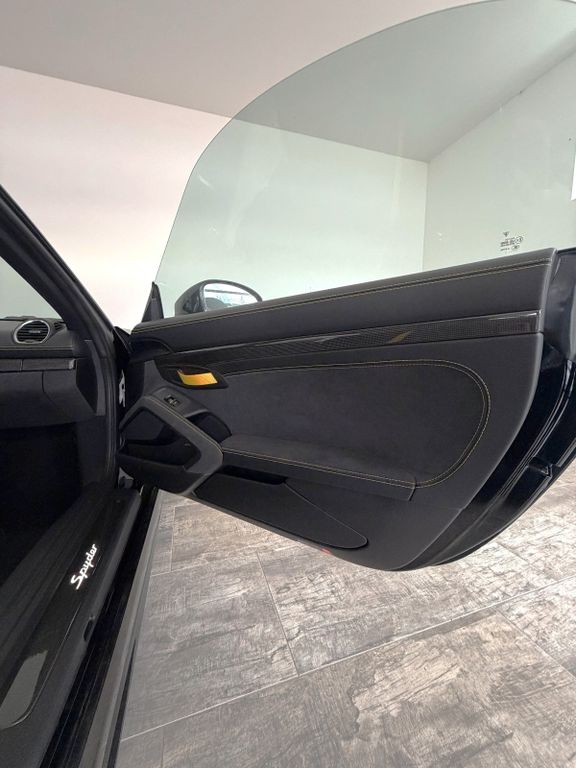 Porsche Boxster 2021