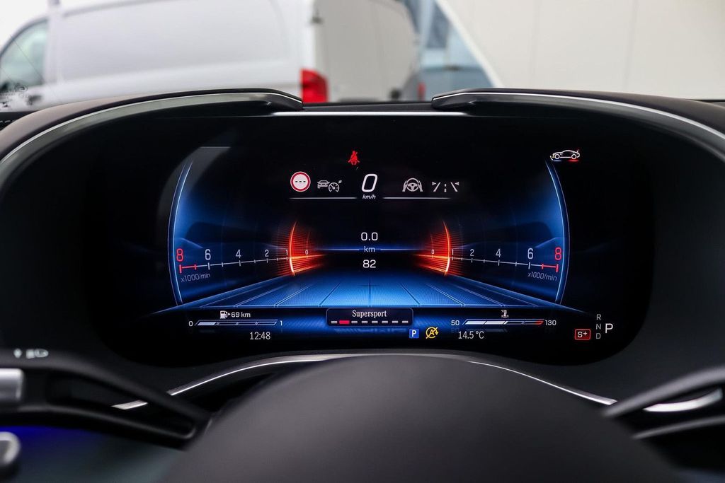 Mercedes-Benz AMG GT 2025