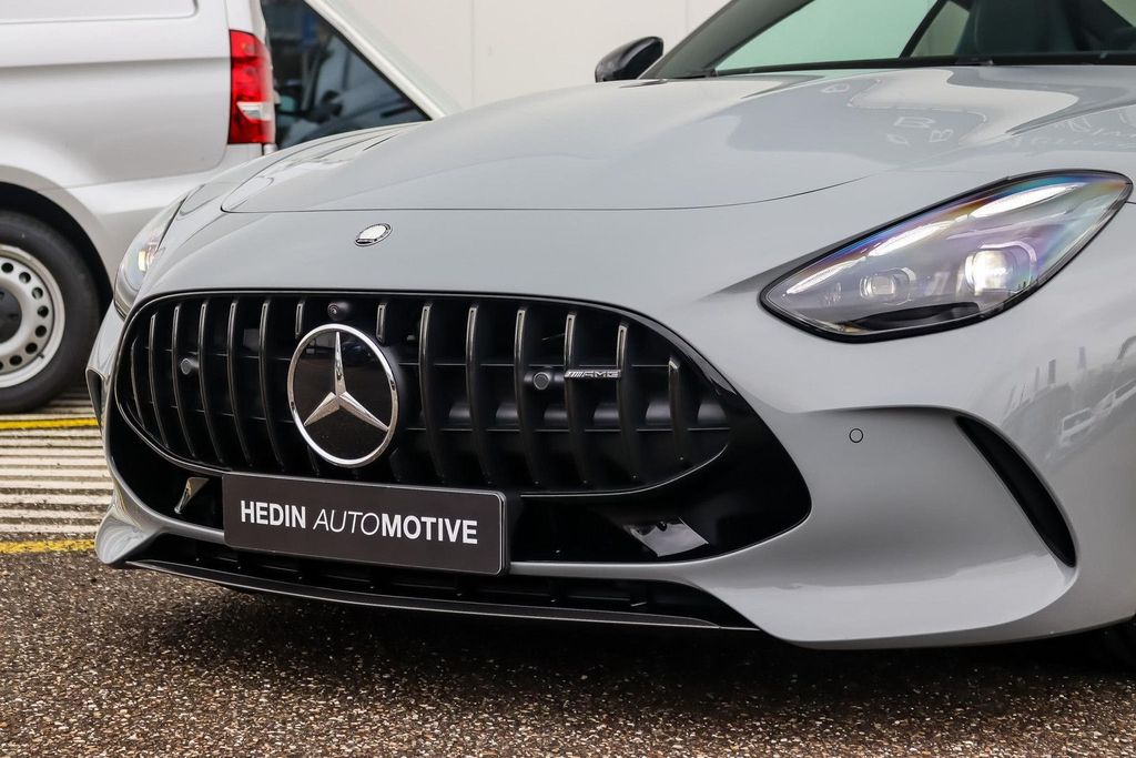 Mercedes-Benz AMG GT 2025