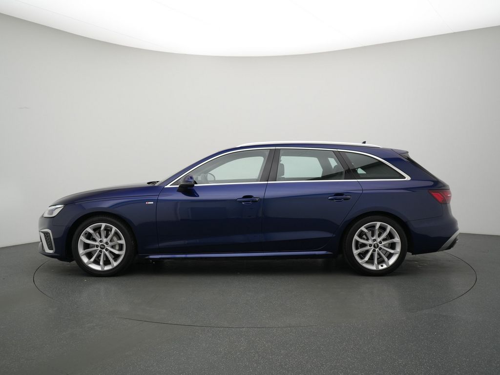 Audi A4 2022