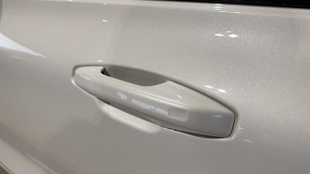Volvo V60 2024