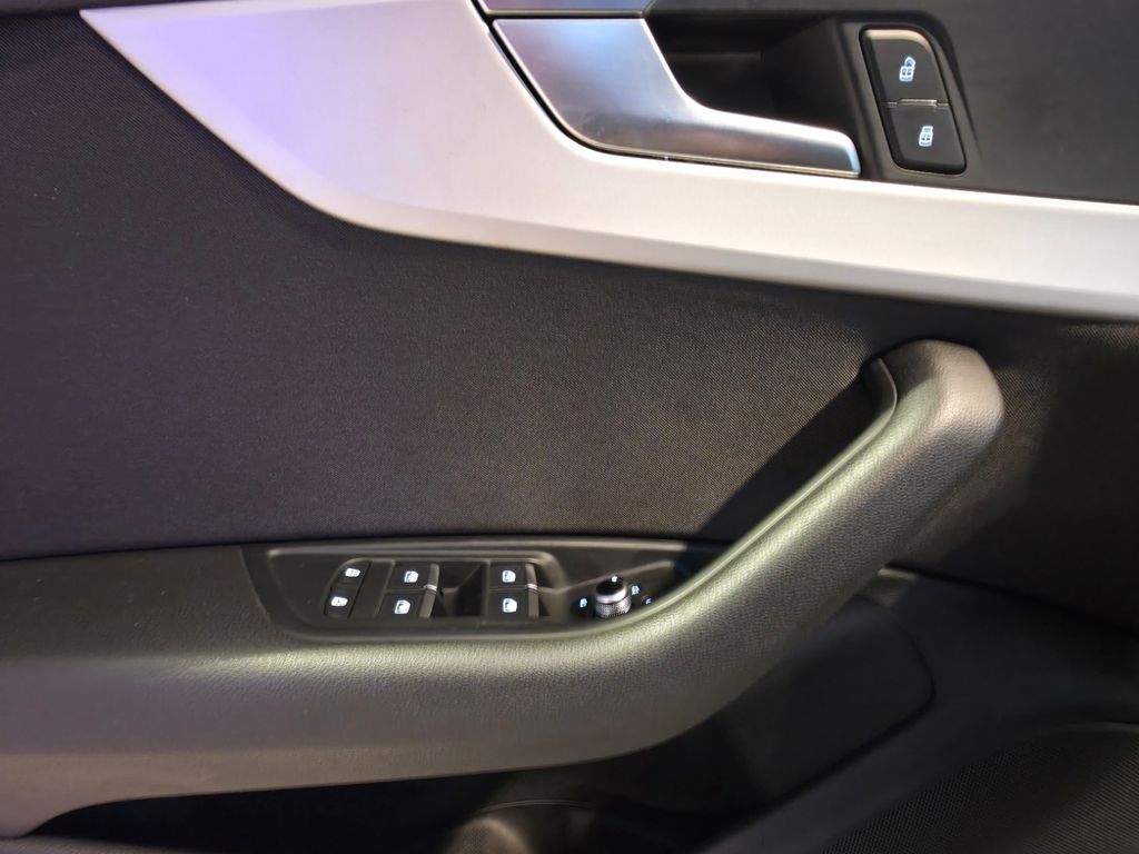 Audi A4 2020