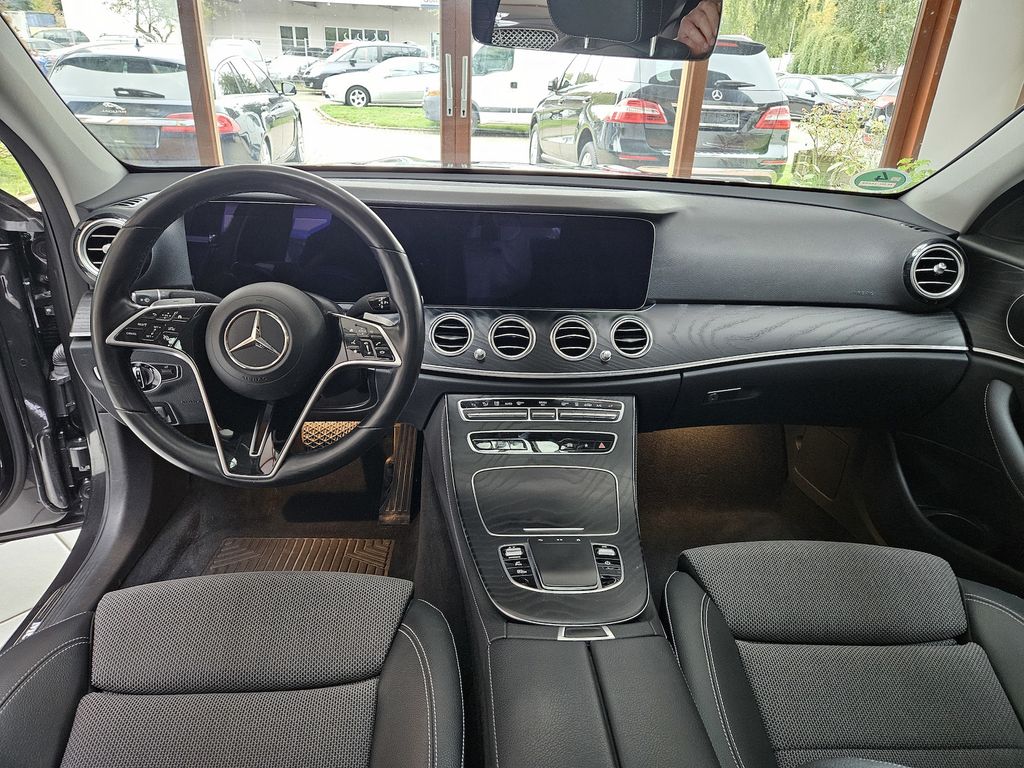 Mercedes-Benz E 300 2020