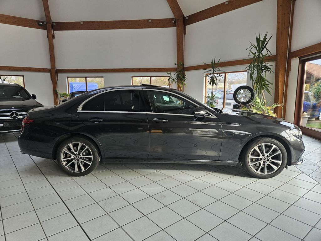 Mercedes-Benz E 300 2020